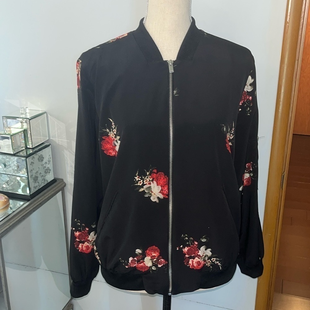 Philosophy Black Floral Bomber Jacket Size Large excellent condition